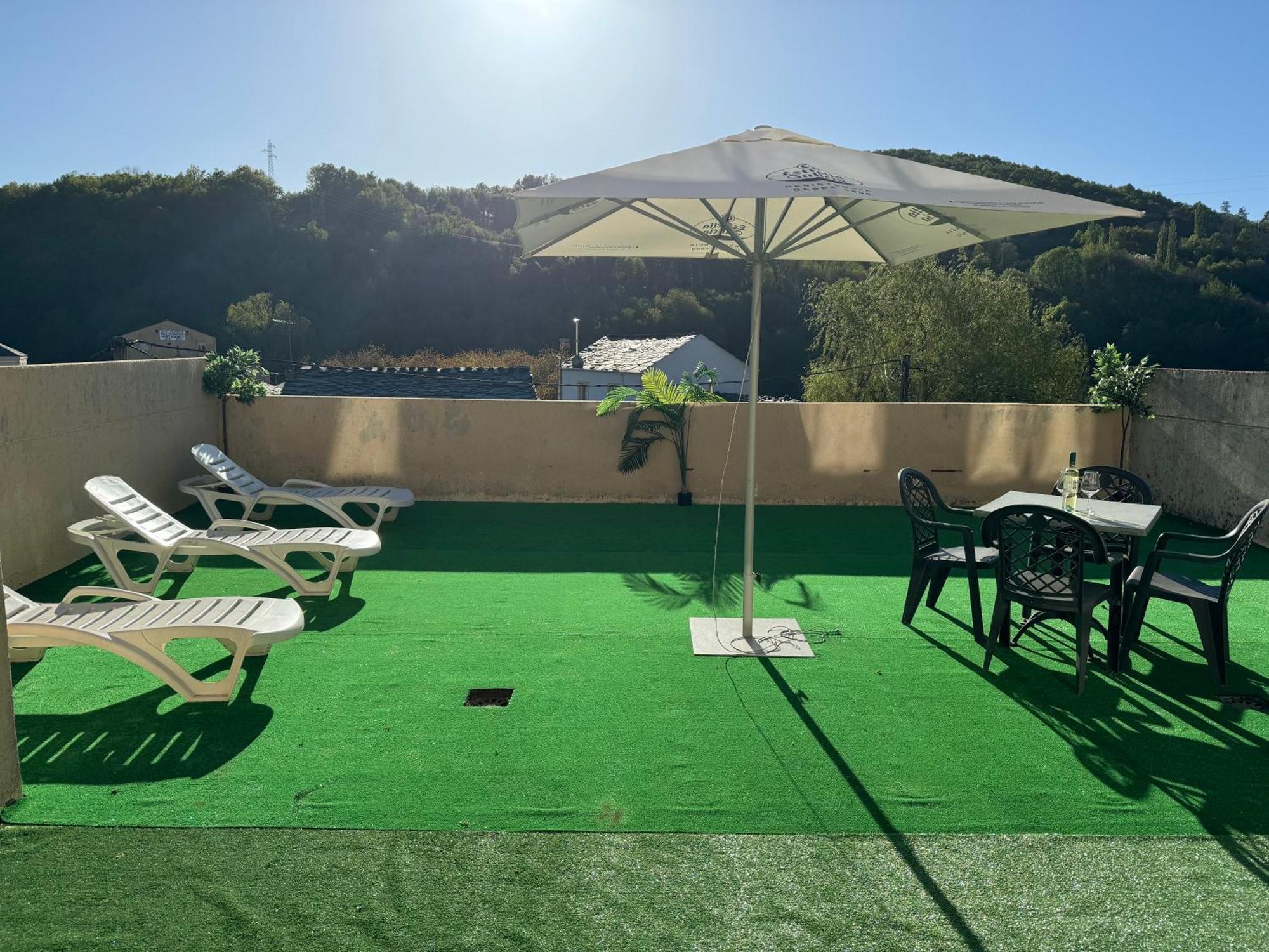 Triacastela Sunset Terrace Apartment Exterior photo